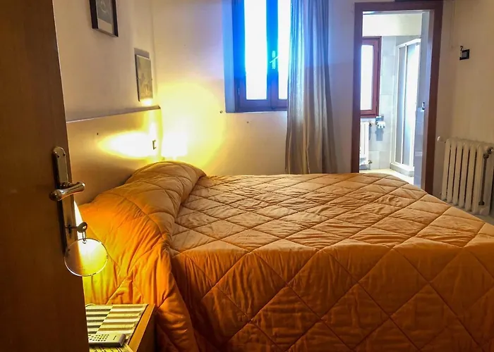 Hotel Ristorante La Torretta 2*