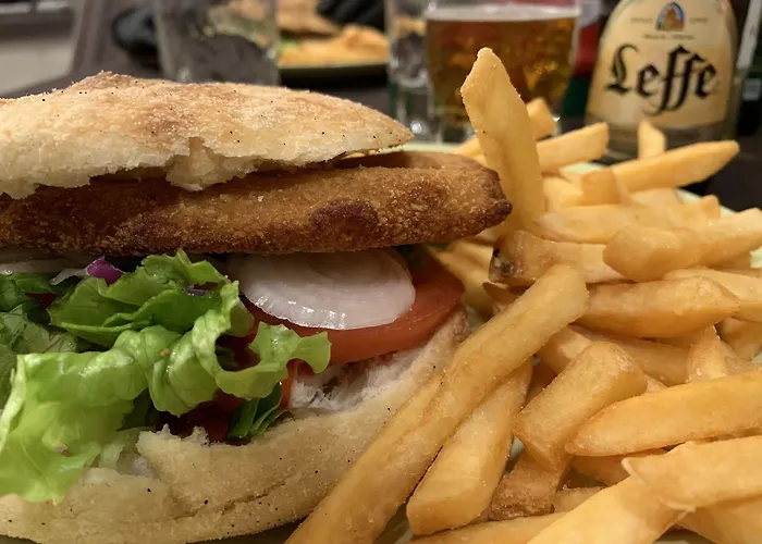 Hotell Ristorante La Torretta 2*